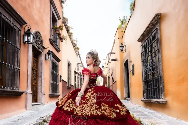 Estilo Isabella Custom Quinceanera Dresses